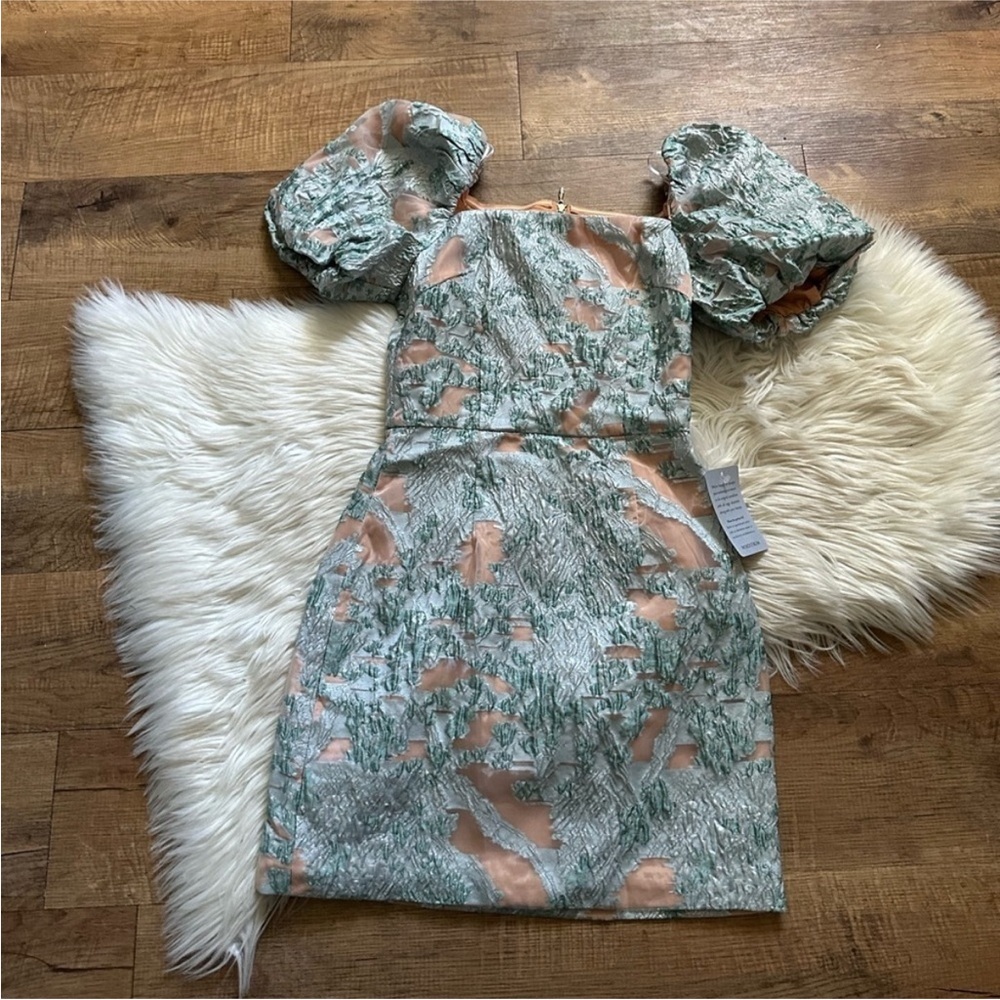 ELLIATT short dress in XS. Absolutely stunning & worn twice in perfect condition - Picture 3 of 4